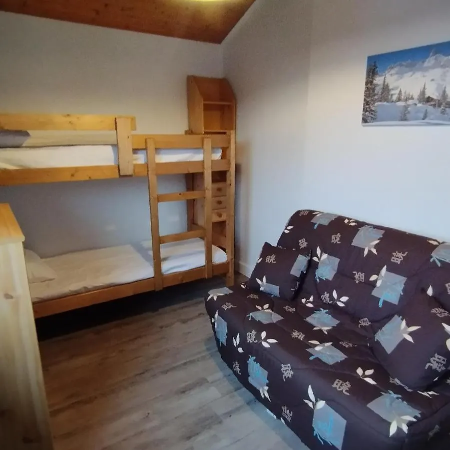 Superbe Appartement Tout Confort Lyaud 0*,  France